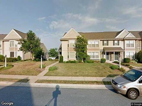 Royal View, LANCASTER, PA 17601