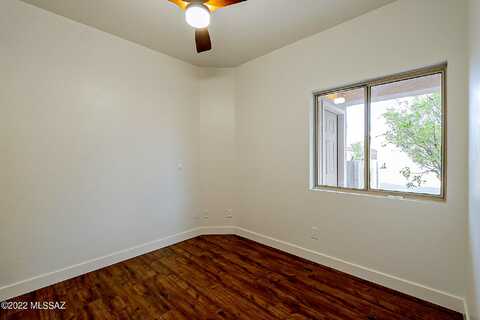 Rosamond, TUCSON, AZ 85743