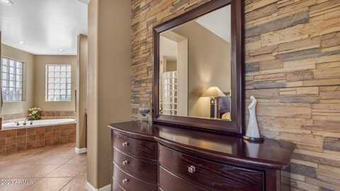 County Down, CHANDLER, AZ 85249