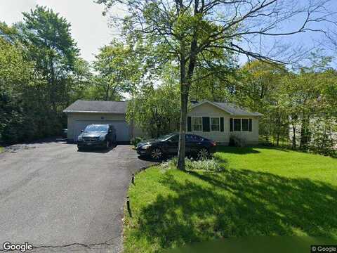 Iroquois, TOBYHANNA, PA 18466