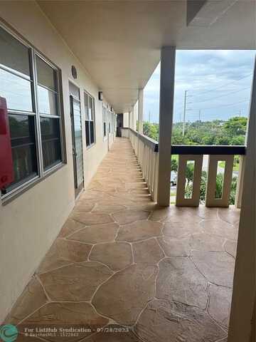 Farnham O, DEERFIELD BEACH, FL 33442
