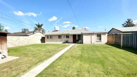 Valorie, BAKERSFIELD, CA 93304