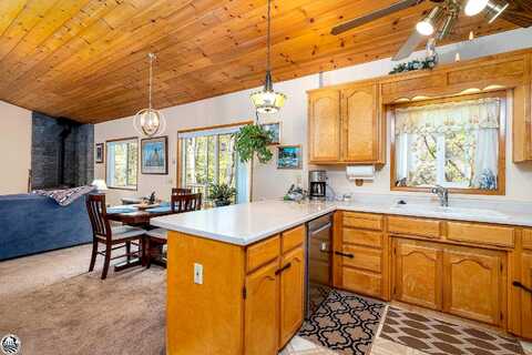 Stable, SONORA, CA 95370
