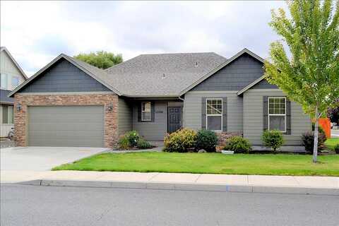 Quince, REDMOND, OR 97756
