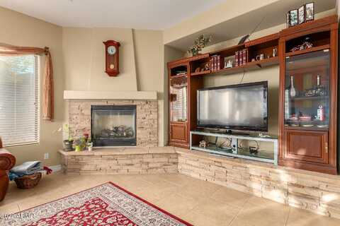 Mcneil, PHOENIX, AZ 85041