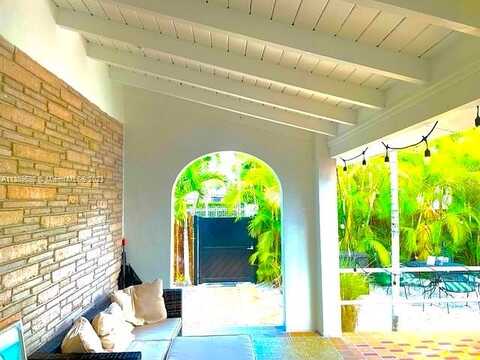 23Rd, MIAMI, FL 33145