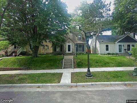 Bayard, SAINT PAUL, MN 55116
