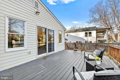 Dwight, FAIRFAX, VA 22032