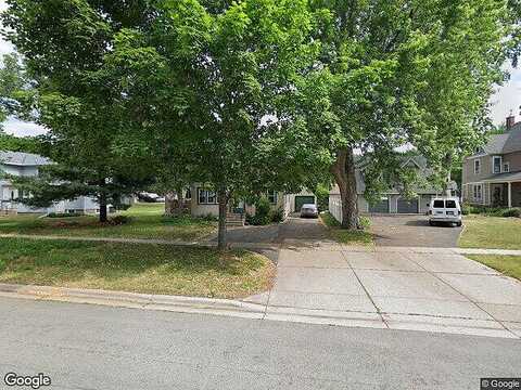 Oak, FARMINGTON, MN 55024