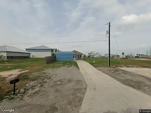 3Rd, ROCKPORT, TX 78382