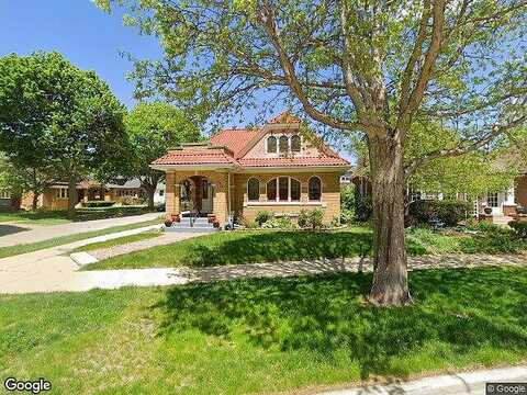Elliott, MILWAUKEE, WI 53208