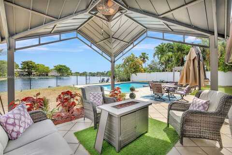 6Th, COCONUT CREEK, FL 33063