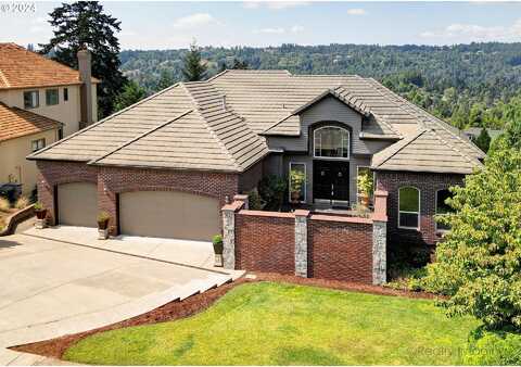 Falcon, WEST LINN, OR 97068