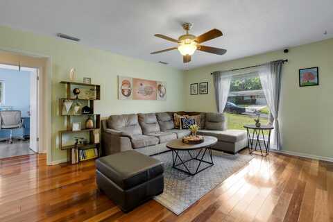 Brown, TALLAHASSEE, FL 32308