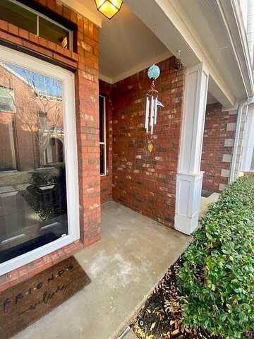 Leonard, LEWISVILLE, TX 75057