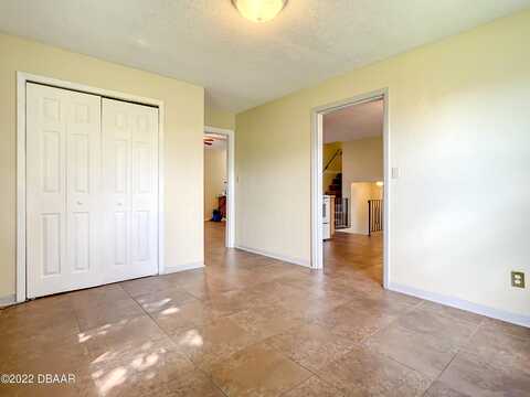 Derbyshire, DAYTONA BEACH, FL 32117