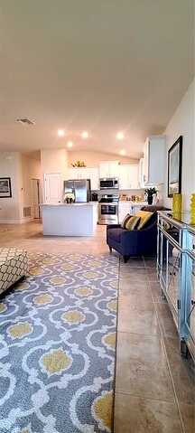 Scottburgh Glen, WIMAUMA, FL 33598