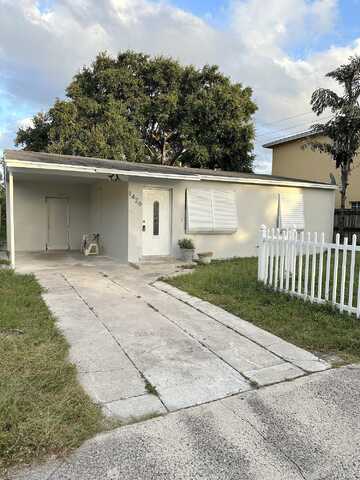 M, Lake Worth, FL 33460