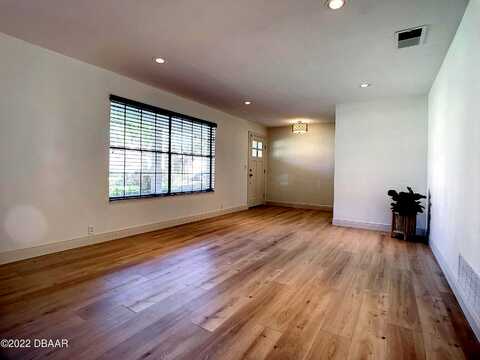 Oak Forest, ORMOND BEACH, FL 32174