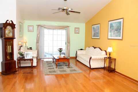 Little Creek, DOVER, FL 33527