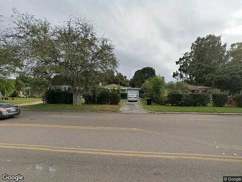 9Th, SAINT PETERSBURG, FL 33710