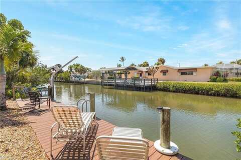 Connecticut, FORT MYERS BEACH, FL 33931