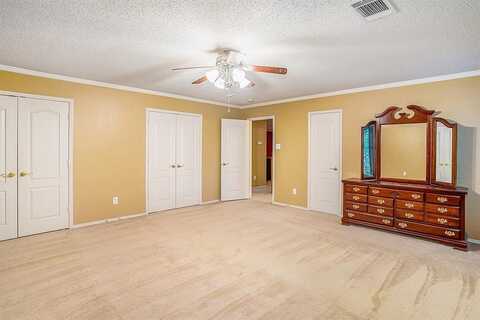 Hunters, RED OAK, TX 75154