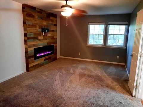 Alachua, TALLAHASSEE, FL 32308