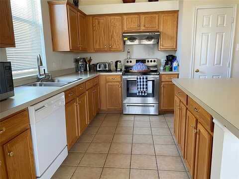 Pinewood, FORNEY, TX 75126