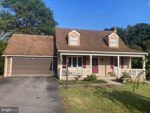 Jameslee, CHAMBERSBURG, PA 17202