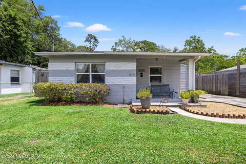 Melba, JACKSONVILLE, FL 32205