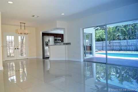 18Th, FORT LAUDERDALE, FL 33334