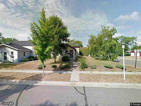 5Th, STAPLES, MN 56479