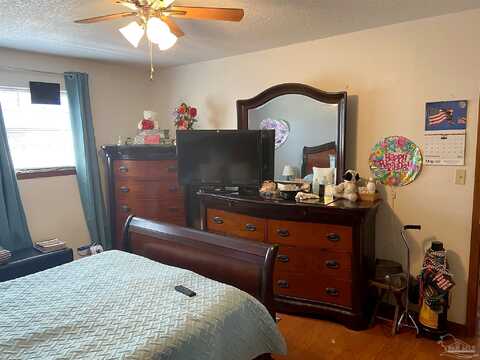Tradewinds, PENSACOLA, FL 32514