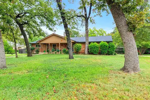 Brookside, HURST, TX 76053