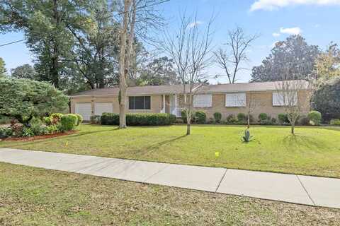 Toni, PENSACOLA, FL 32504