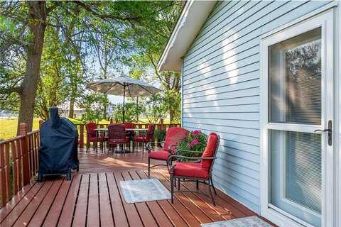 Granada, FOREST LAKE, MN 55025