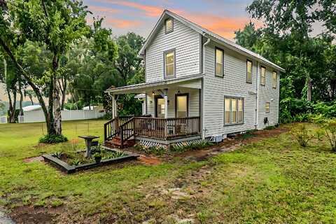 Florence, DELAND, FL 32720