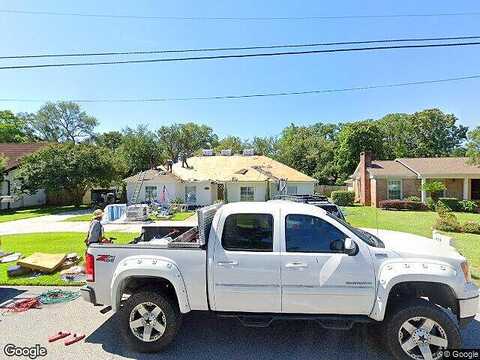 Pinetree, GULF BREEZE, FL 32561