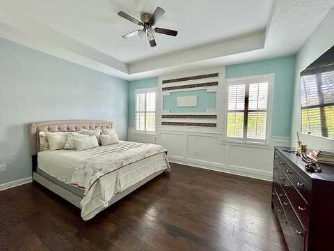 Mystery, ORLANDO, FL 32832