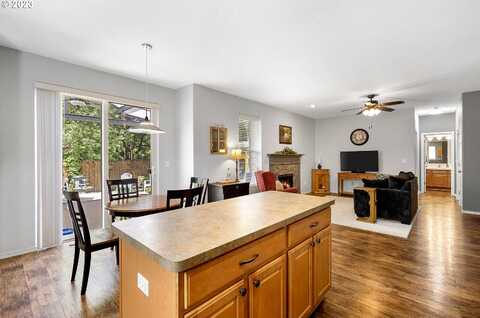 Royal Oak, NEWBERG, OR 97132