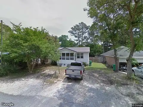 Maple, NICEVILLE, FL 32578