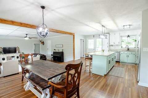 Crowe Springs, CARTERSVILLE, GA 30121