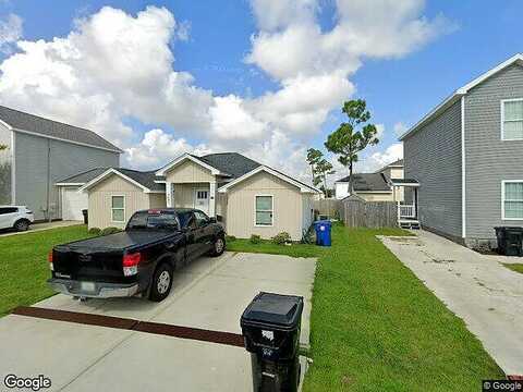 Avondale, PANAMA CITY, FL 32404