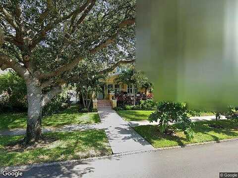 21St, SAINT PETERSBURG, FL 33704