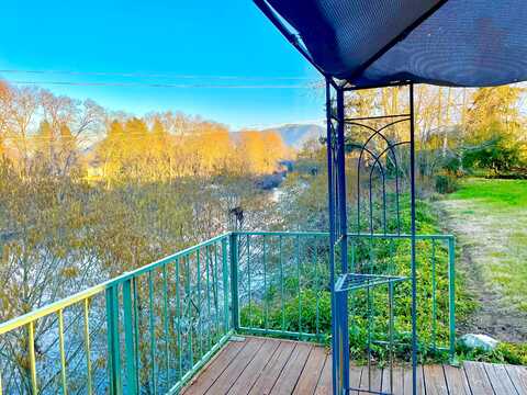 Mesman, GRANTS PASS, OR 97527