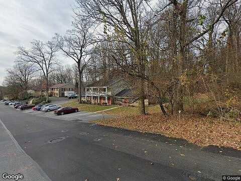Rhue Haus, HUMMELSTOWN, PA 17036