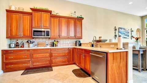 Victoria Hills, DELAND, FL 32724