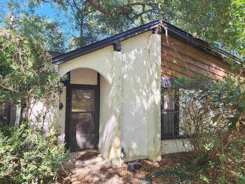 Poco, TALLAHASSEE, FL 32304