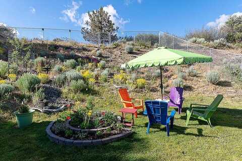 California, KLAMATH FALLS, OR 97601